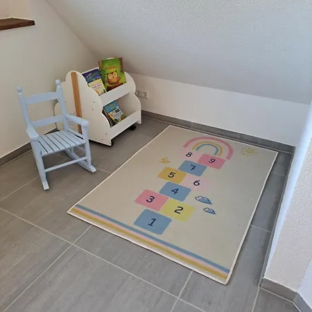 Heuboden Und Wohnstueble Lägenhet *